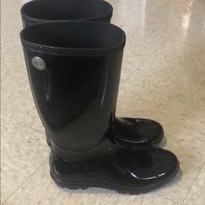 Ugg rain boots